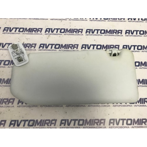 Козирок сонцезахисний правий Peugeot 308 2013-2021 16105437PR